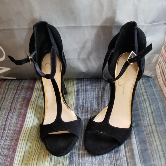 New Jessica Simpson suede heels! 4 inch heels - Picture 2 of 4